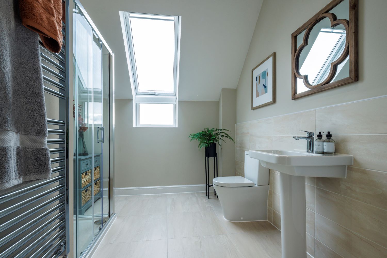 Bathroom1-Chester-Wintringham