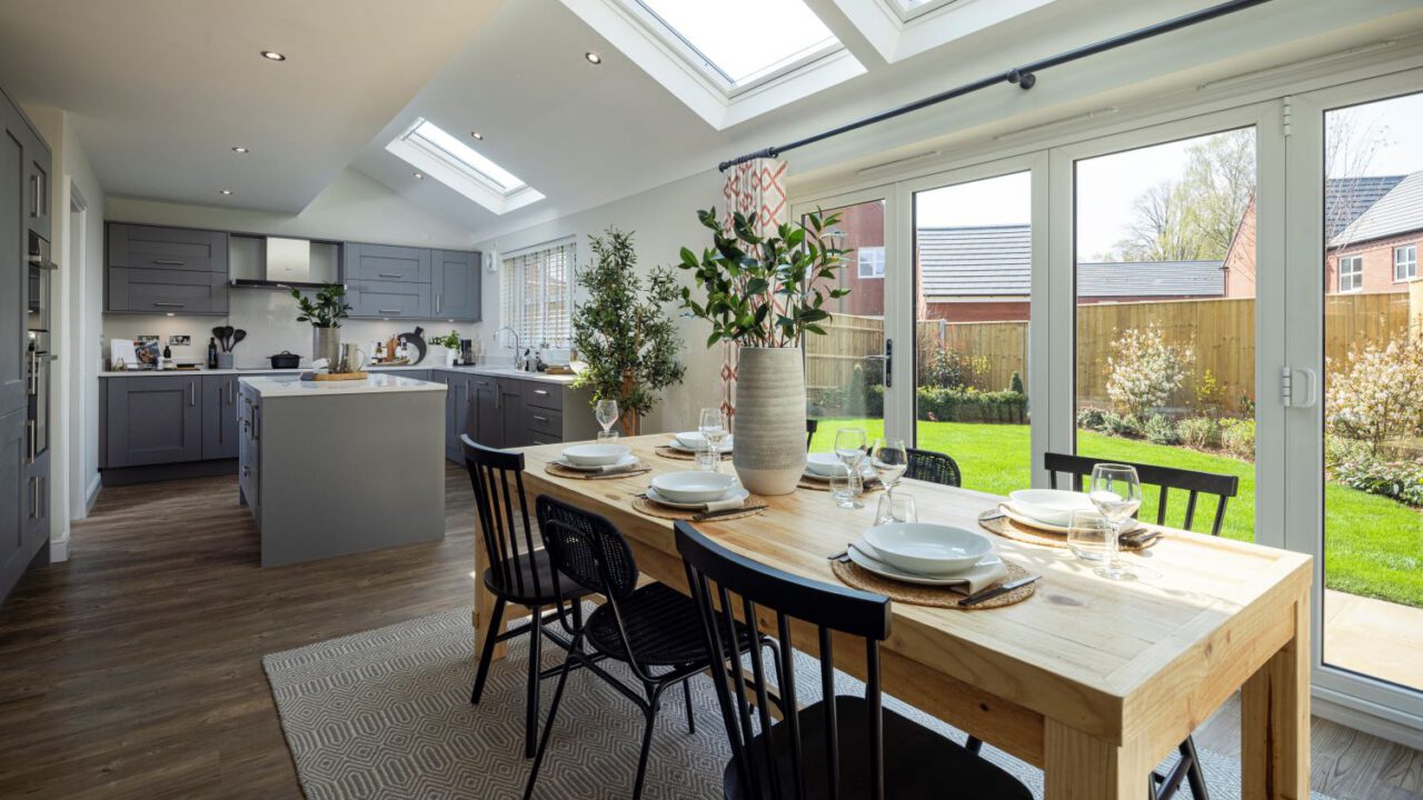 KitchenDining-4-Norfolk-Upton-Dene